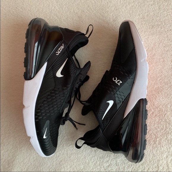 NEW Nike Air Max 270 - Picture 3 of 4